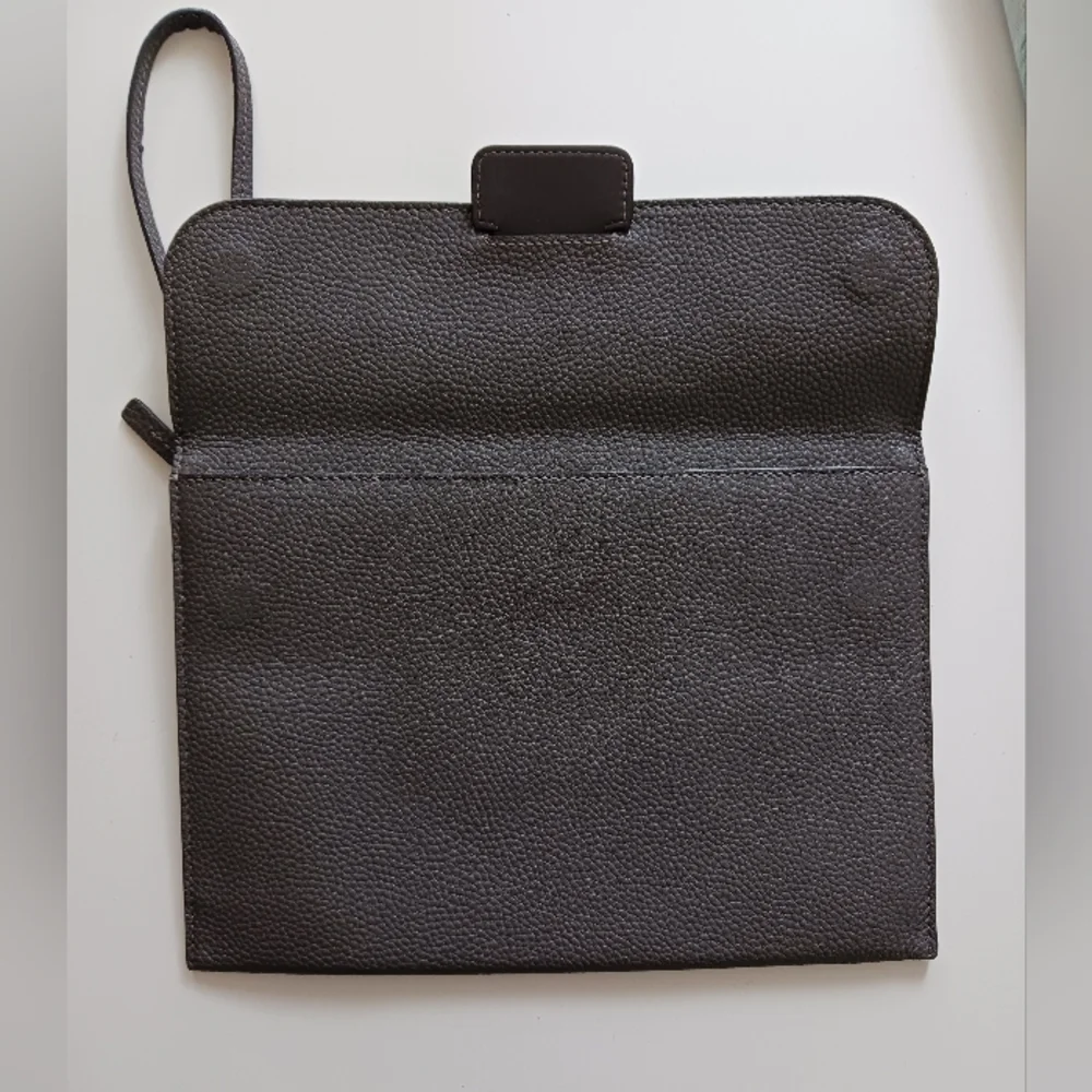 TUMI gray leather wristlet 11" x 7.5" - Picture 6 of 10